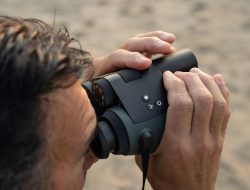Marc Newson and Swarovski Optik Create AI Binoculars