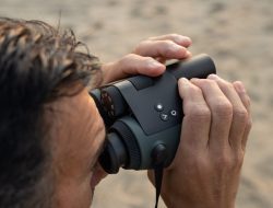 Marc Newson and Swarovski Optik Create AI Binoculars