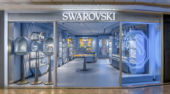 Swarovski Strategy Pivot Debuts